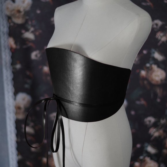 Dehanche Inspired Vachetta Leather Corset Belt with Thin Tie Straps - Picture 1 of 14
